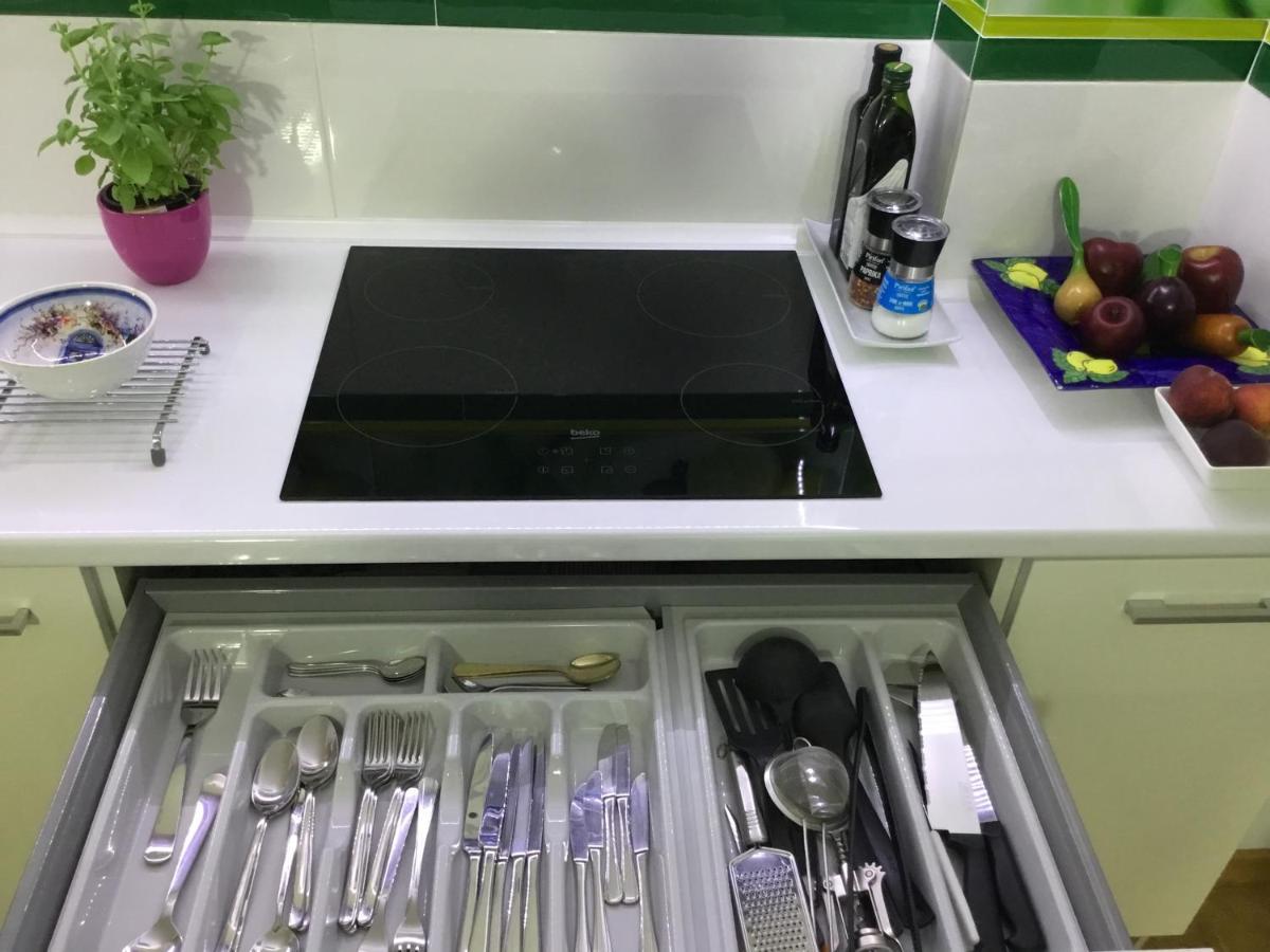 White Dream Suites Iasi Ngoại thất bức ảnh