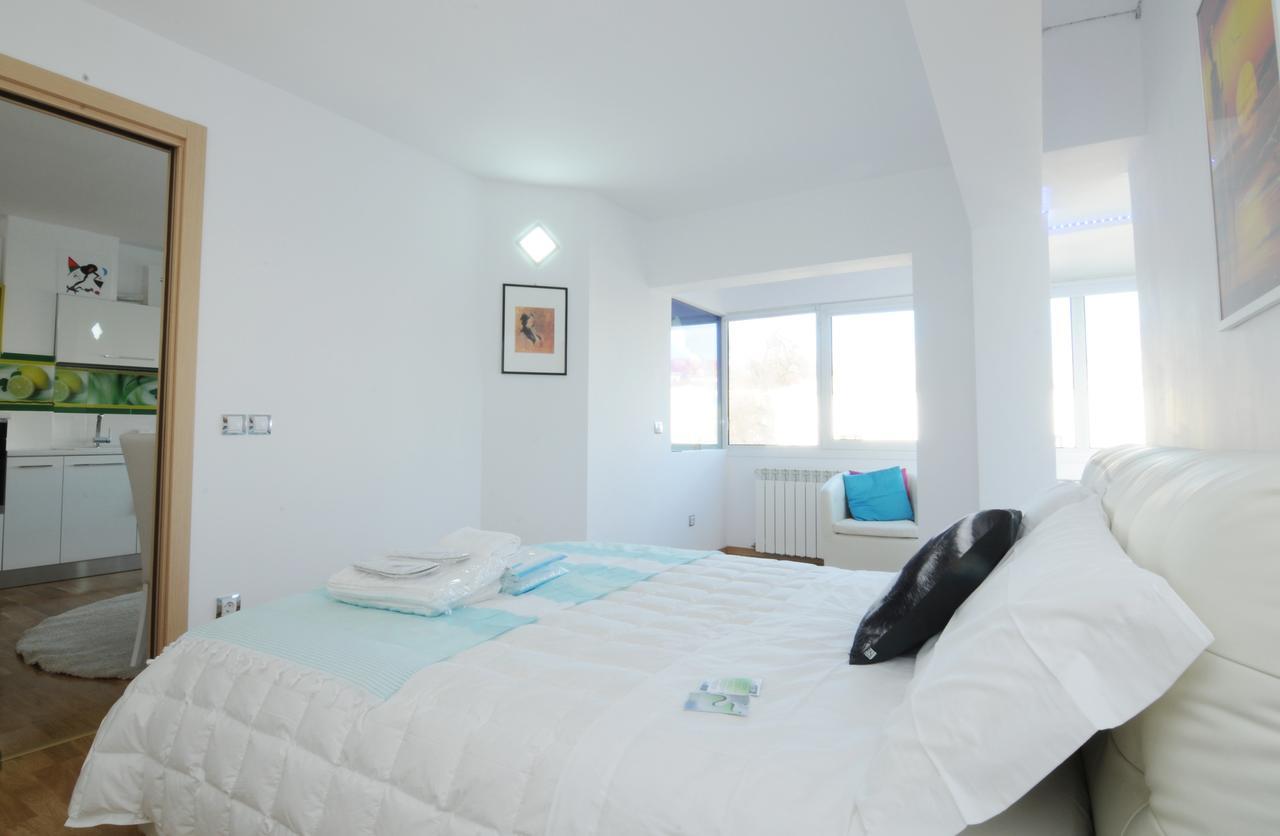 White Dream Suites Iasi Ngoại thất bức ảnh