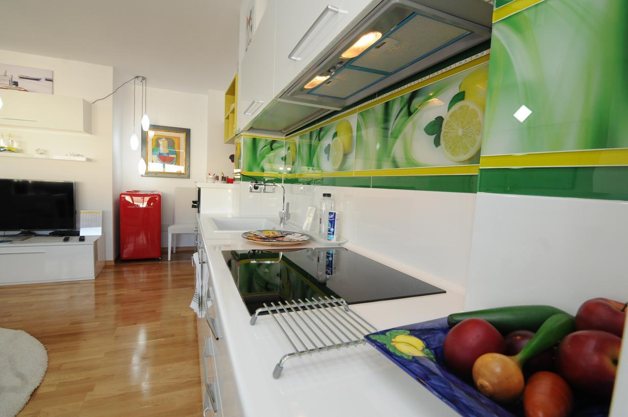 White Dream Suites Iasi Ngoại thất bức ảnh