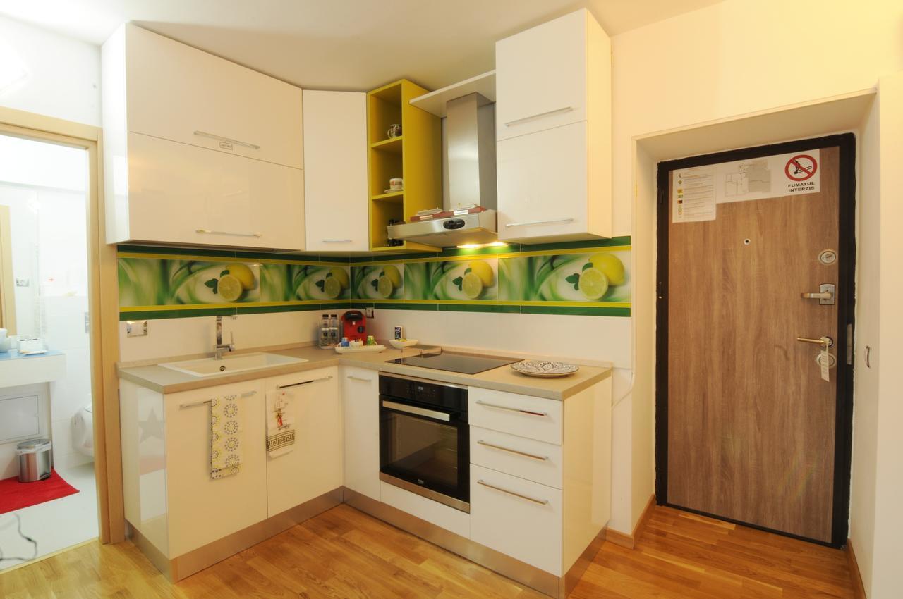 White Dream Suites Iasi Ngoại thất bức ảnh