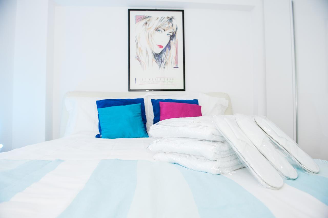 White Dream Suites Iasi Ngoại thất bức ảnh