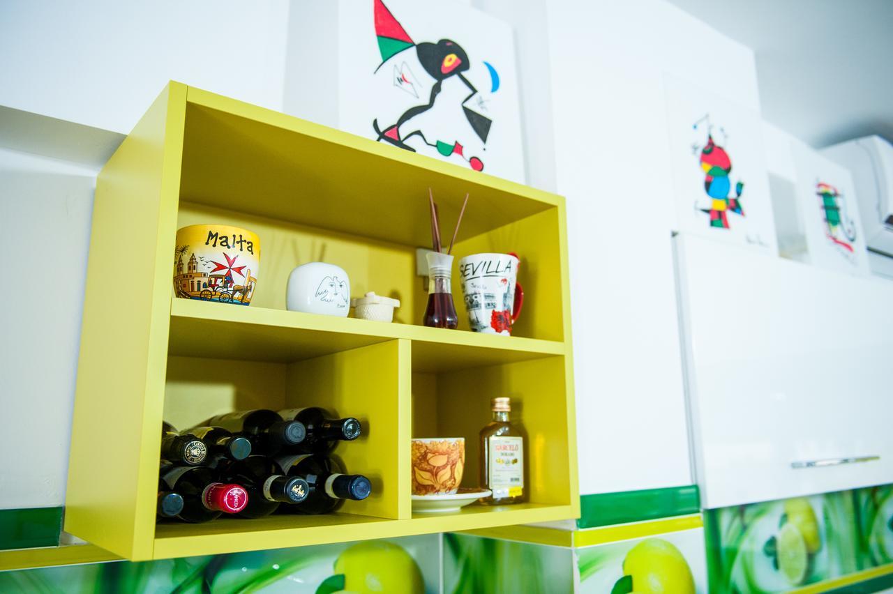 White Dream Suites Iasi Ngoại thất bức ảnh