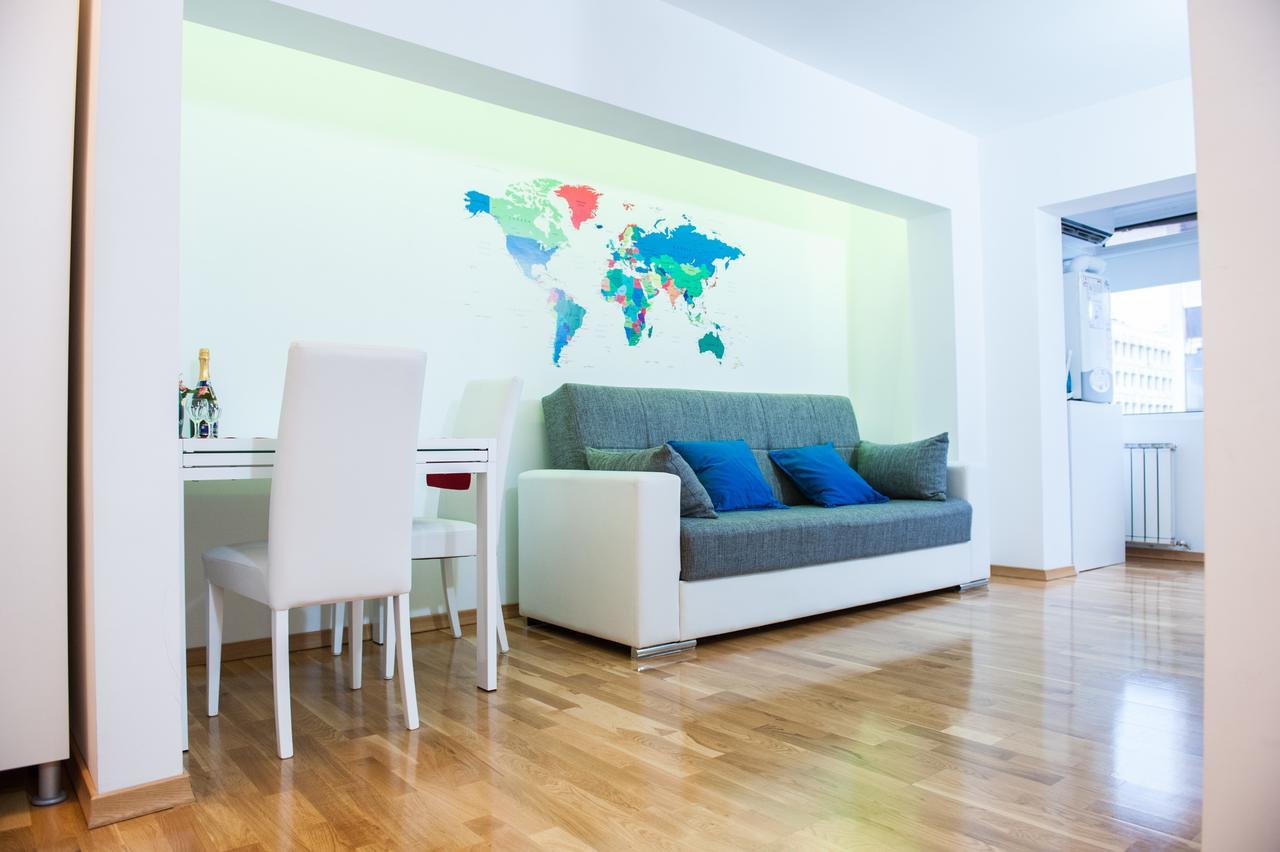 White Dream Suites Iasi Ngoại thất bức ảnh