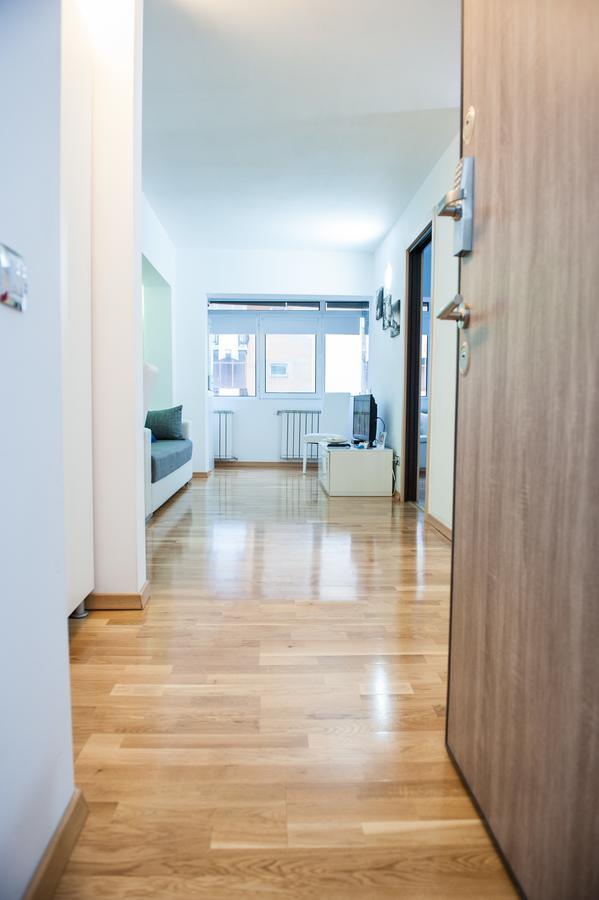 White Dream Suites Iasi Ngoại thất bức ảnh